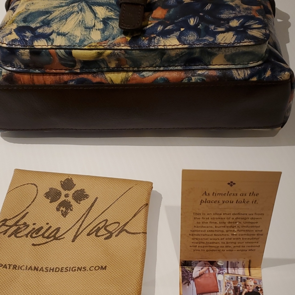 SOLD! Patricia Nash Avellino Crossbody NWT - Picture 9 of 11